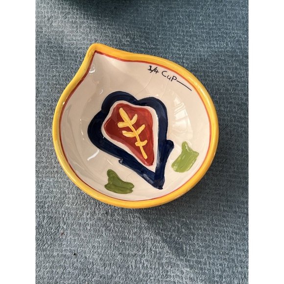 Vintage Nesting Measuring Cup Set 4Pc Floral - Absolutely Beautiful!! - Picture 3 of 7